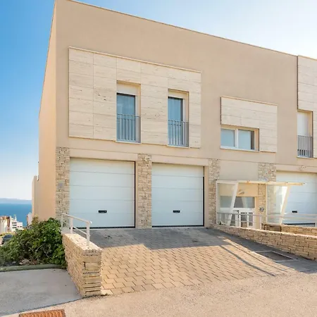 Comfort Luxe Adriatic View & Jacuzzi Znjan Beach Split