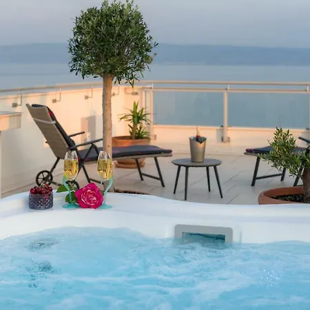 Comfort Luxe Adriatic View & Jacuzzi Znjan Beach